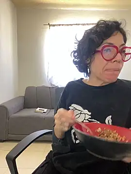 Snapshot of JeanneDuval8888 chatting on 6, 3, 2026 JeanneDuval8888 online show from 6, 3, 2026