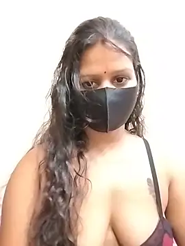 Snapshot of ankita077 chatting on 27, 4, 2026 ankita077 online show from 27, 4, 2026