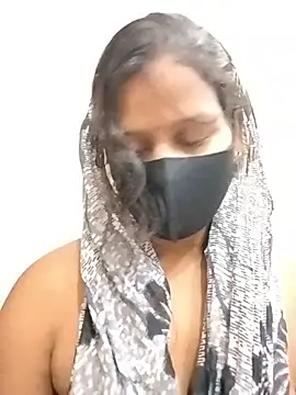 Snapshot of ankita077 chatting on 10, 5, 2026 ankita077 online show from 10, 5, 2026