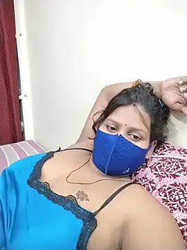 Snapshot of ankita077 chatting on 7, 6, 2026 ankita077 online show from 7, 6, 2026