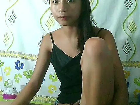 Asianpinay Skinny1818 online show from 22, 4, 2026