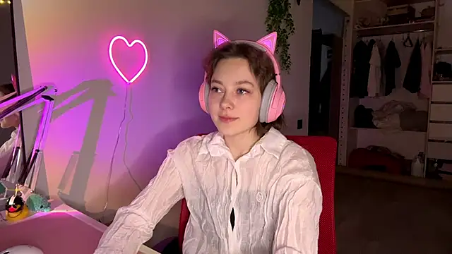 SlunkRear online show from 15, 2, 2026