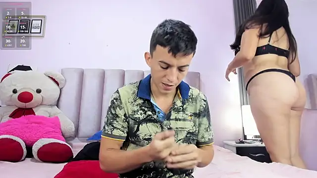 Dylan and Kim online show from 4, 3, 2026