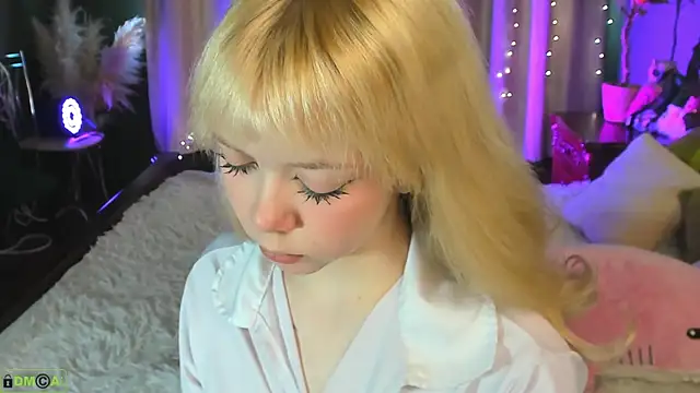 Rochelle kitty online show from 21, 3, 2026