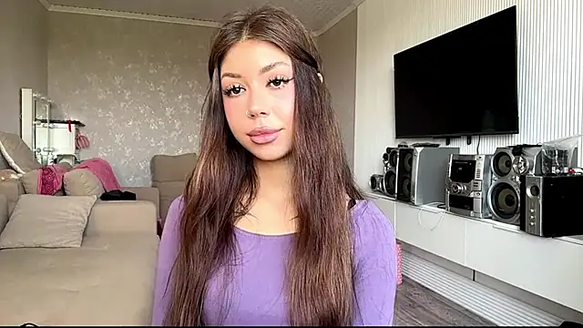 Snapshot of You_Club_Winx chatting on 8, 5, 2026 You Club Winx online show from 8, 5, 2026