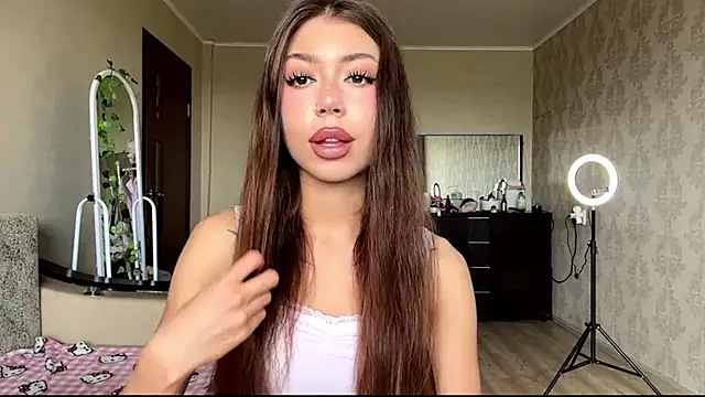 Snapshot of You_Club_Winx chatting on 10, 6, 2026 You Club Winx online show from 10, 6, 2026
