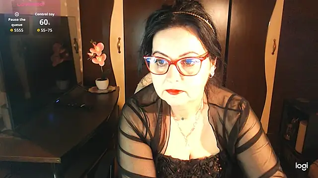 exiMIlf online show from 11, 3, 2026