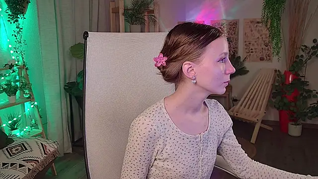 ElliFrankenweenie online show from 21, 4, 2026