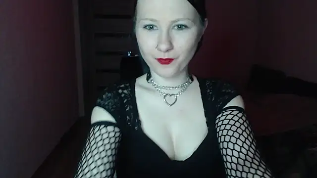 Snapshot of LyrikA5373 chatting on 2, 5, 2026 LyrikA5373 online show from 2, 5, 2026