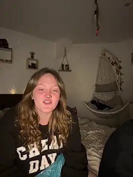 Maryjane-Spidermann online show from 3, 3, 2026