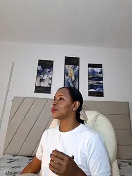 samaraa smith1 online show from 24, 4, 2026