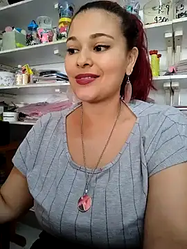 haffsa   online show from 24, 4, 2026