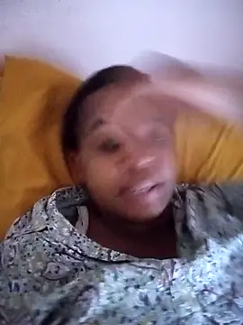 SexyElodie01 online show from 17, 3, 2026