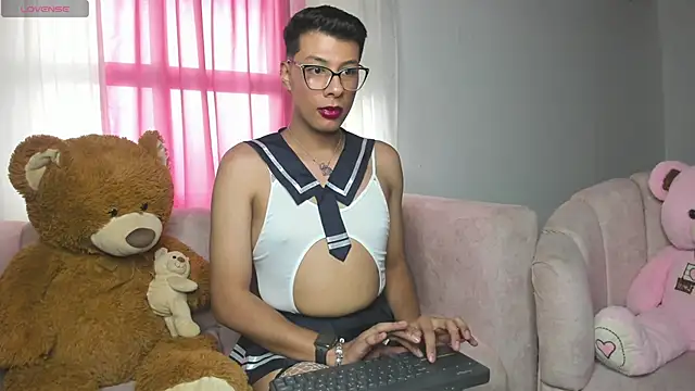 Miissy  online show from 25, 4, 2026