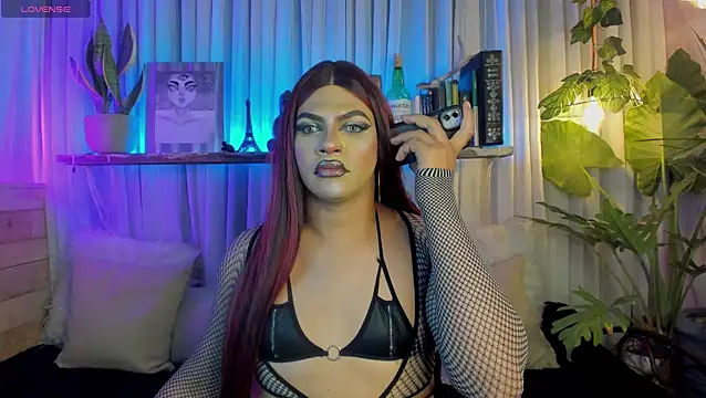 Snapshot of Miss-liaa chatting on 11, 3, 2026 Miss-liaa online show from 11, 3, 2026