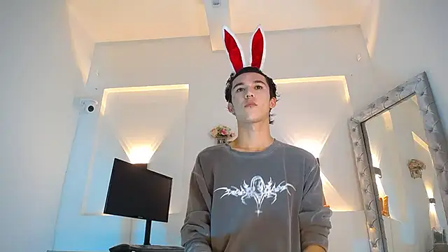 jullian ricci online show from 22, 4, 2026