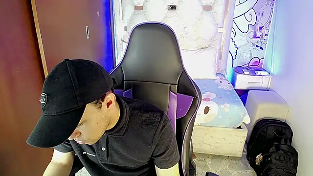 Top and bottom online show from 20, 3, 2026