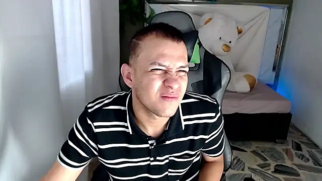 Top and bottom online show from 25, 4, 2026