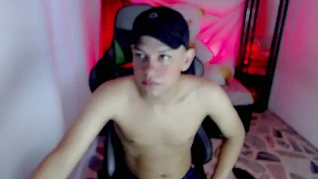 Top and bottom online show from 28, 4, 2026