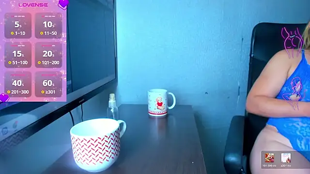 Jhoselinee online show from 6, 3, 2026