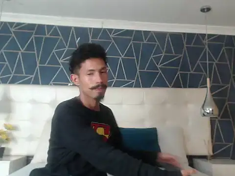 NoaahTylor online show from 14, 2, 2026