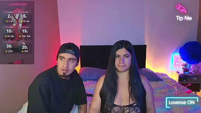 Snapshot of LATINLOVERS_1 chatting on 21, 5, 2026 LATINLOVERS 1 online show from 21, 5, 2026