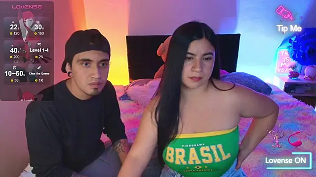 Snapshot of LATINLOVERS_1 chatting on 24, 5, 2026 LATINLOVERS 1 online show from 24, 5, 2026