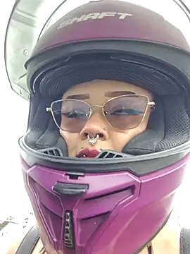 Sateh and Hikary online show from 29, 4, 2026