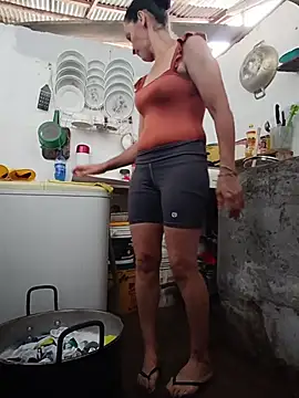 Layla Zaid online show from 24, 4, 2026