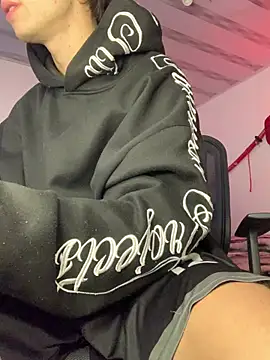 Gatito gg online show from 6, 3, 2026