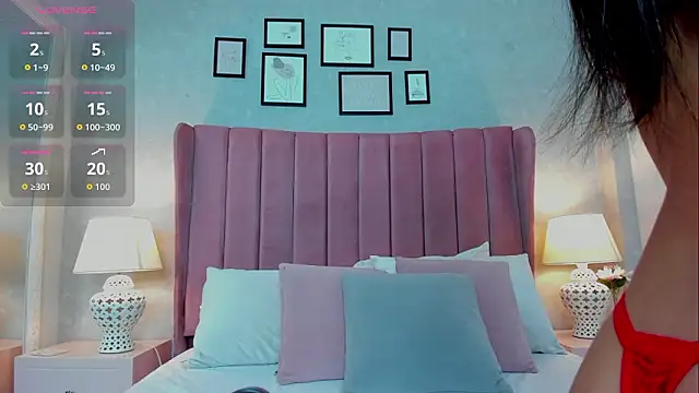 NataliaRivera  online show from 24, 2, 2026