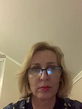 Snapshot of VeltaMur975 chatting on 13, 2, 2026 VeltaMur975 online show from 13, 2, 2026