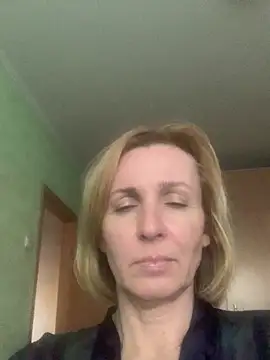 Snapshot of VeltaMur975 chatting on 21, 2, 2026 VeltaMur975 online show from 21, 2, 2026