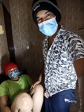 Snapshot of MalluMangos143 chatting on 11, 3, 2026 MalluMangos143 online show from 11, 3, 2026