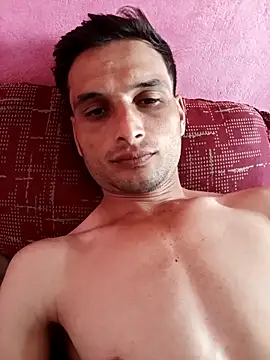 Beinghorny83 online show from 14, 2, 2026