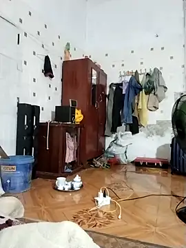 cute-shine online show from 28, 4, 2026