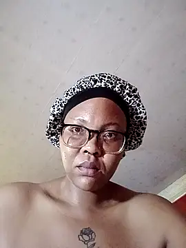 ShantelBootyBoobs online show from 10, 4, 2026