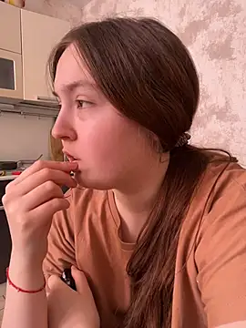 LixuryBaby online show from 12, 3, 2026