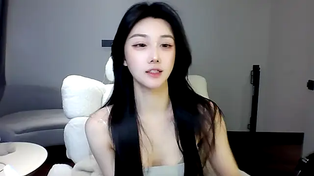 MedeLineayr online show from 25, 4, 2026