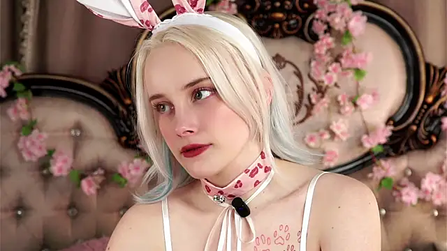 KirstinMcgeady online show from 25, 4, 2026