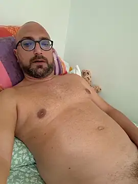 Snapshot of cetriolino chatting on 5, 6, 2026 cetriolino online show from 5, 6, 2026