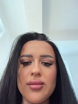 Katty Pery online show from 24, 4, 2026