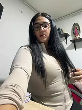 Curvy sweet online show from 26, 3, 2026