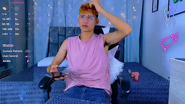 NicolasTorrez online show from 22, 4, 2026