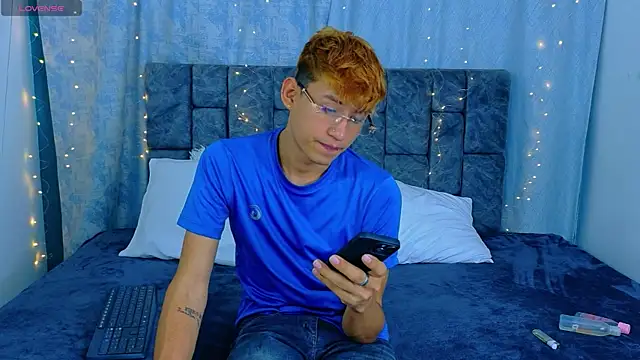 NicolasTorrez online show from 26, 4, 2026