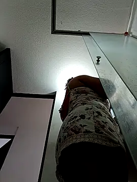 honey-suckle online show from 21, 2, 2026