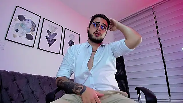 ethan grace online show from 19, 2, 2026