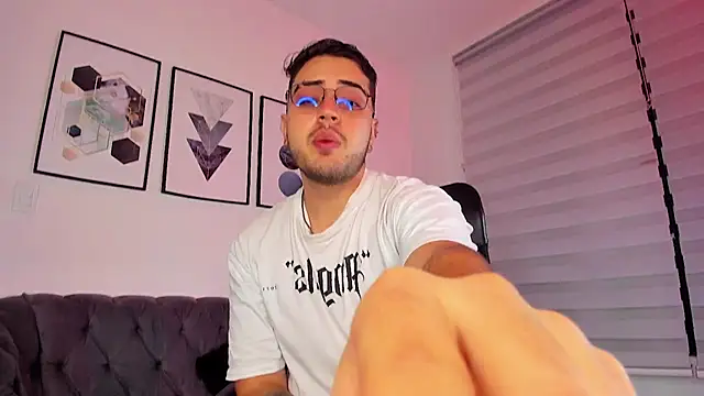 ethan grace online show from 24, 2, 2026