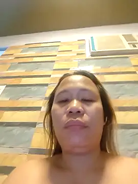 squirtshantal online show from 21, 4, 2026