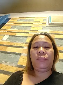 squirtshantal online show from 21, 4, 2026